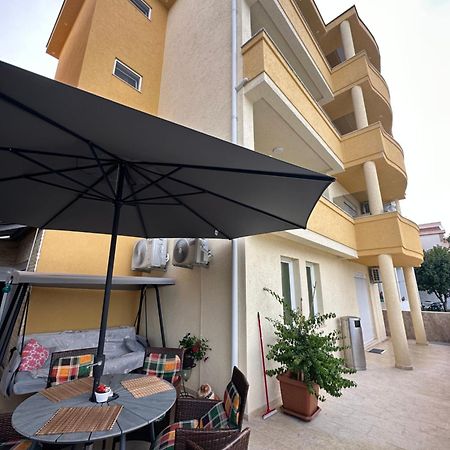 Apartments Edona Ulcinj Ngoại thất bức ảnh