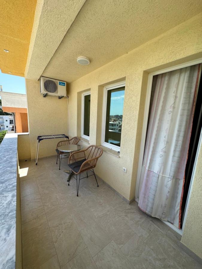 Apartments Edona Ulcinj Ngoại thất bức ảnh